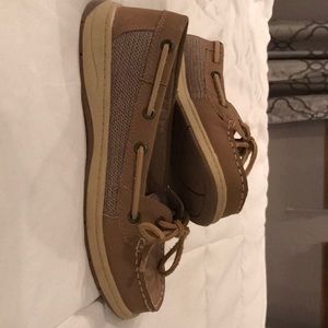 Croft and barrow boat shoes size 7.5